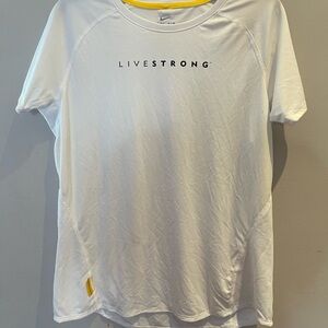 Nike LIVESTRONG White T-Shirt size L